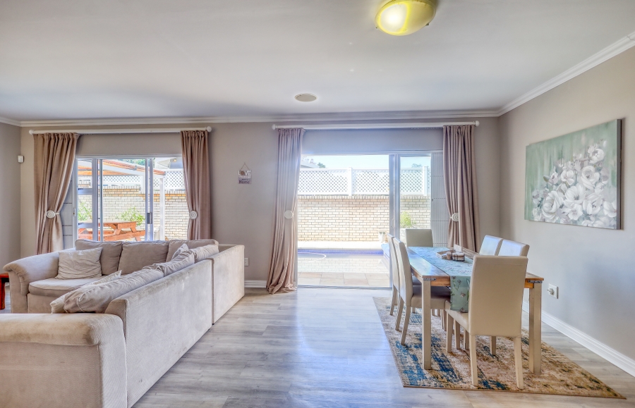 3 Bedroom Property for Sale in Vincent Eastern Cape